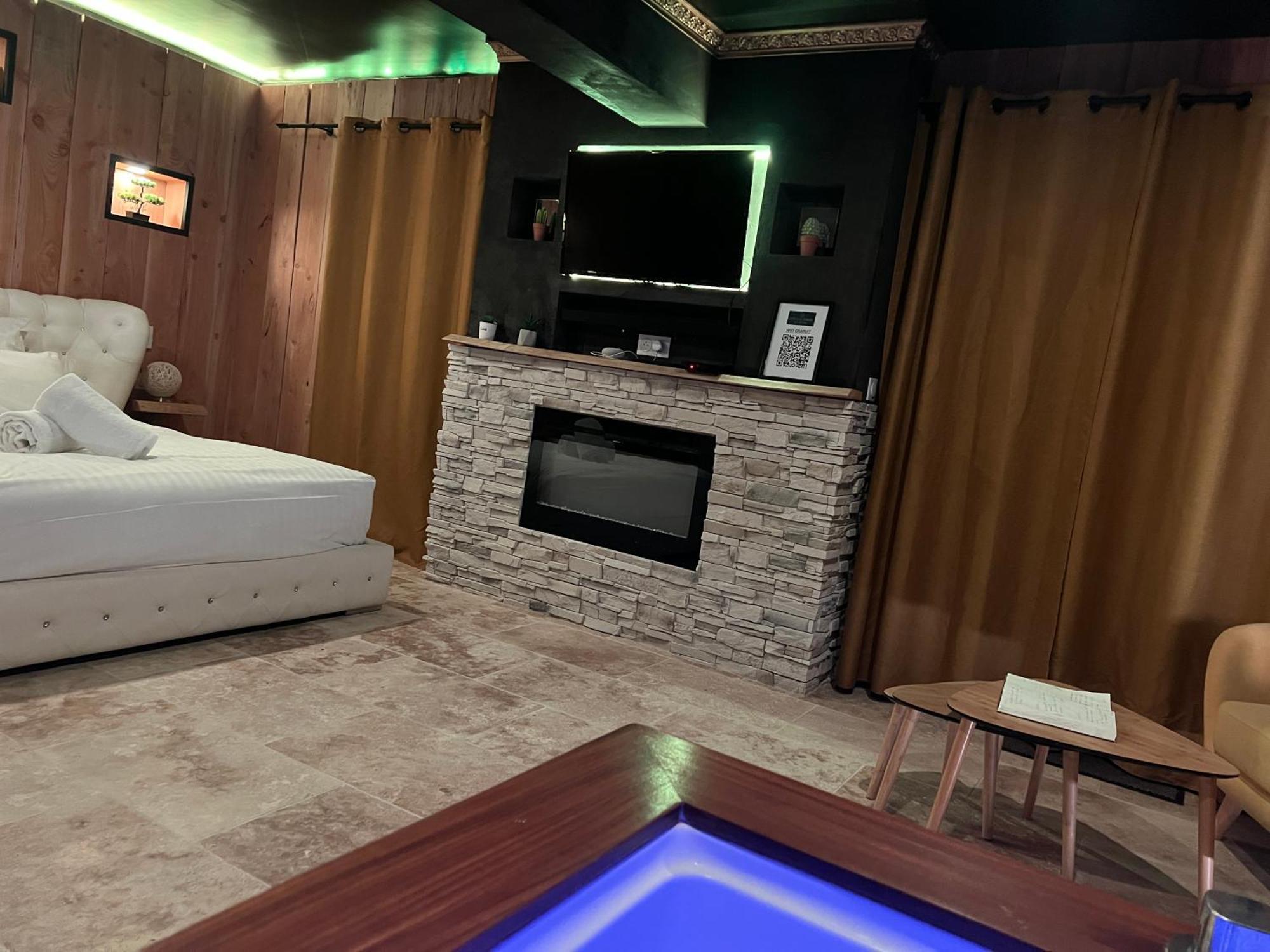 Le Lodge Des Charmes 5 Etoiles Leves 외부 사진