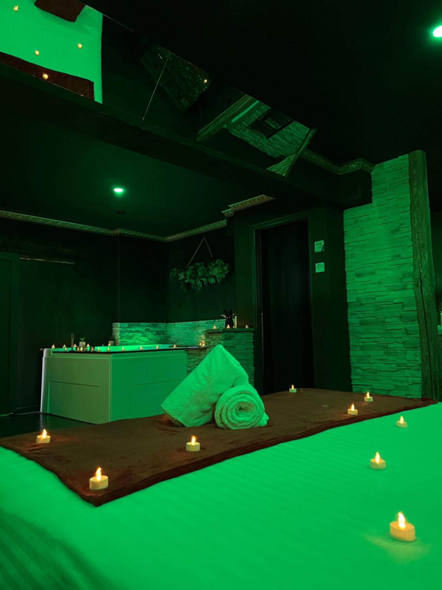 Le Lodge Des Charmes 5 Etoiles Leves 외부 사진